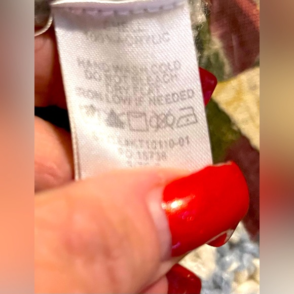 ❤️Sweater Shoulder less🌺Like New Condition turtleneck❤️ - Picture 12 of 13